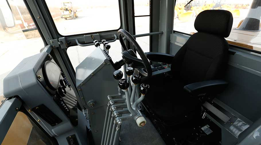 Грейдер АВТОГРЕЙДЕР SEM 922 AWD: фото 6