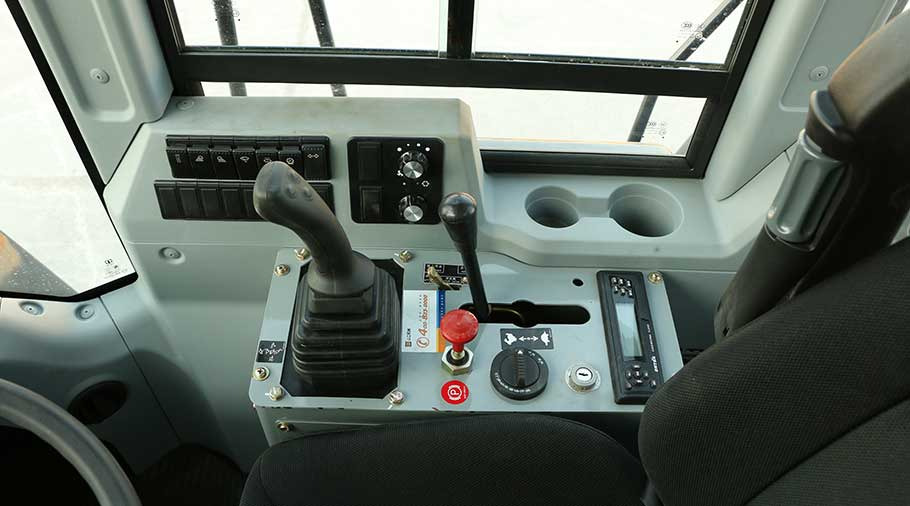 Фронтальный погрузчик ФРОНТАЛЬНЫЙ ПОГРУЗЧИК SEM655D: фото 7