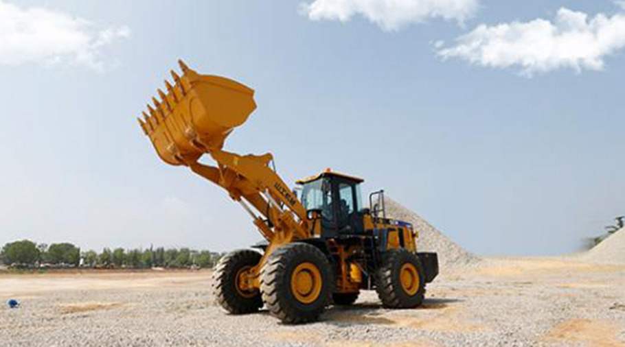 ФРОНТАЛЬНЫЙ ПОГРУЗЧИК SEM668D - Колёсный погрузчик: фото 1 ФРОНТАЛЬНЫЙ ПОГРУЗЧИК SEM668D - Колёсный погрузчик: фото 1