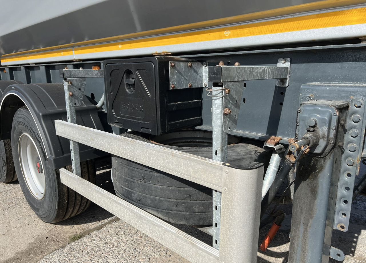 Самосвальный полуприцеп Bodex KIS 3WS2: фото 6