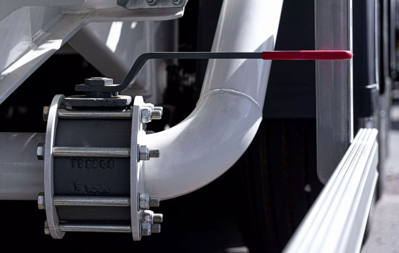 Новый Полуприцеп цистерна для сыпучих грузов Bonum 914230: фото 7