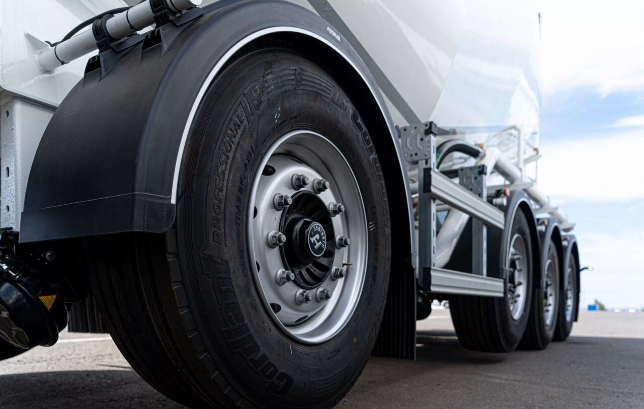 Новый Полуприцеп цистерна для сыпучих грузов Bonum 914231: фото 12