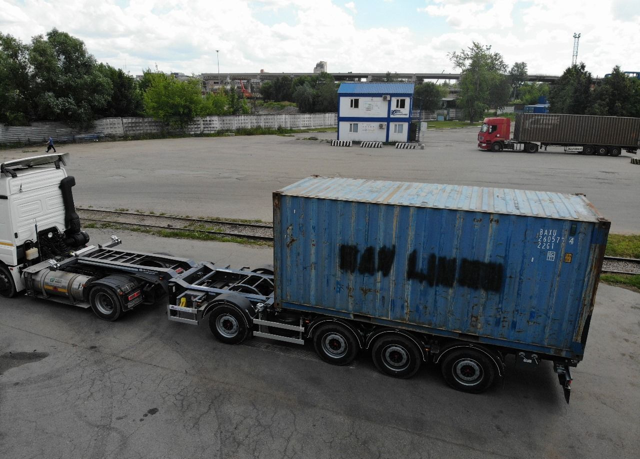 Gut Trailer CS-544 - Полуприцеп-контейнеровоз/ Сменный кузов: фото 4 Gut Trailer CS-544 - Полуприцеп-контейнеровоз/ Сменный кузов: фото 4
