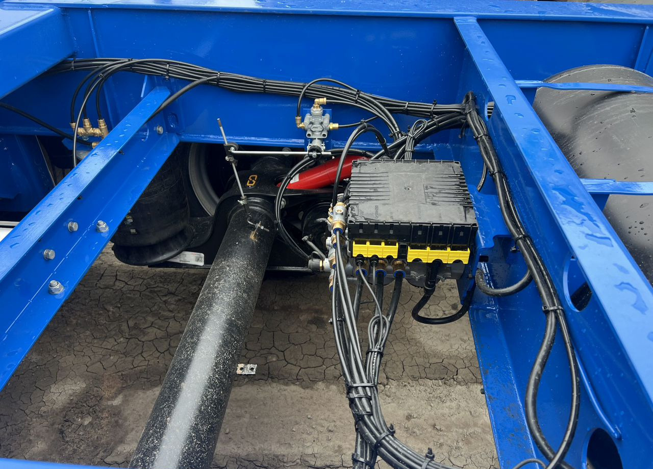 Новый Полуприцеп-контейнеровоз/ Сменный кузов Gut Trailer CS-544: фото 15 Новый Полуприцеп-контейнеровоз/ Сменный кузов Gut Trailer CS-544: фото 15