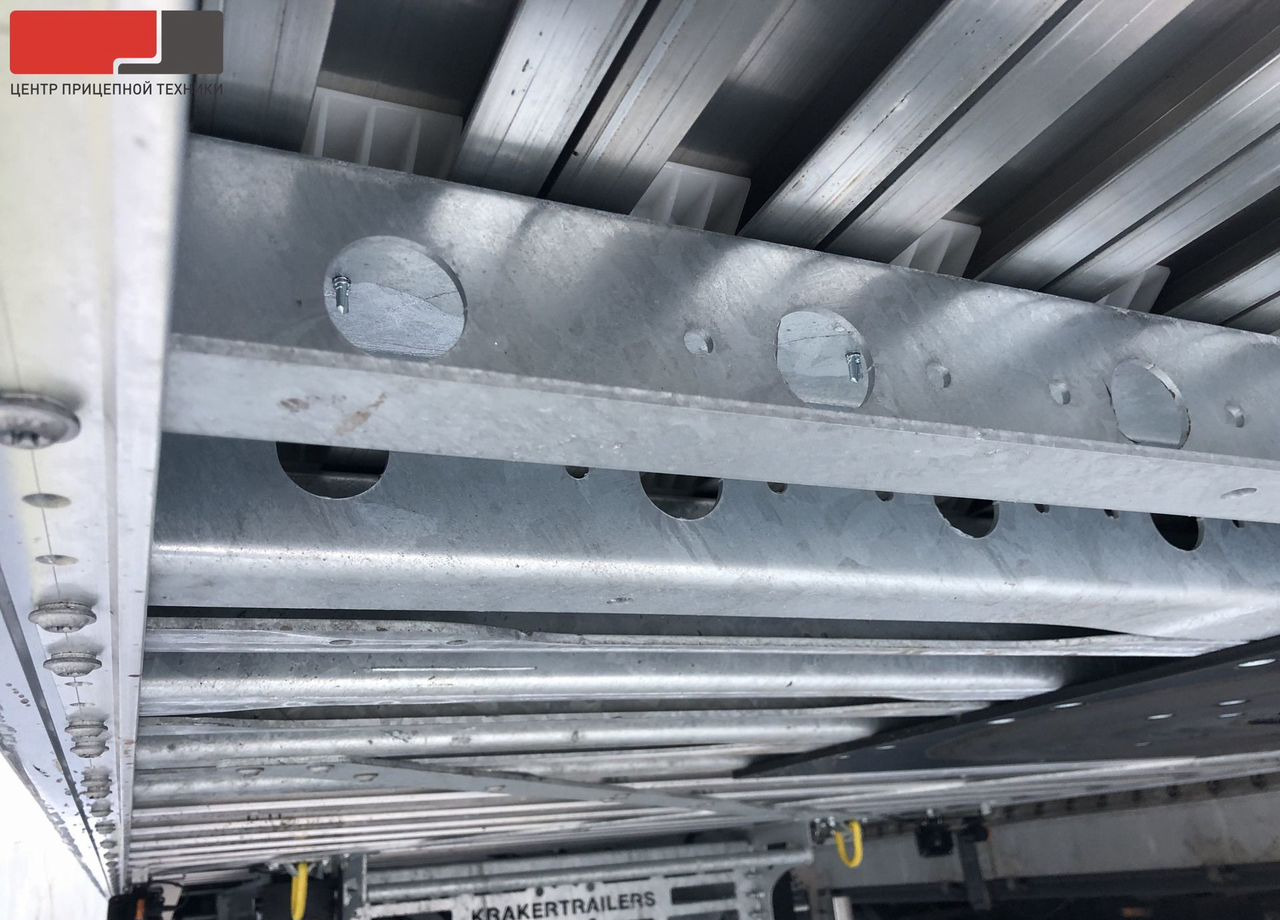 Новый Полуприцеп щеповоз с подвижным полом Kraker K-FORCE HD: фото 9 Новый Полуприцеп щеповоз с подвижным полом Kraker K-FORCE HD: фото 9