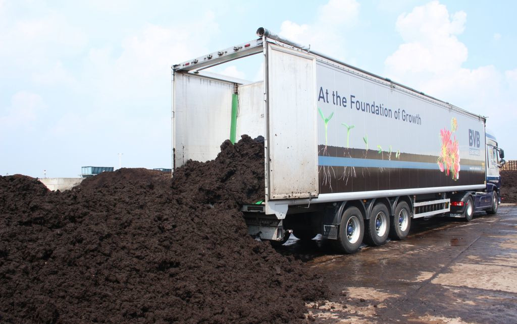 Новый Полуприцеп щеповоз с подвижным полом Kraker K-Force Agri: фото 12