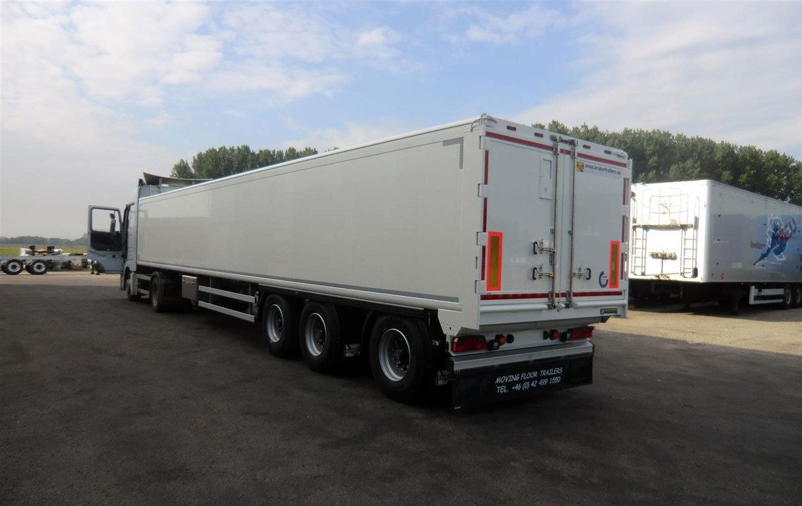 Новый Полуприцеп щеповоз с подвижным полом Kraker K-Force Agri: фото 6