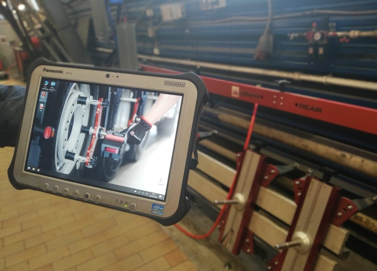 Оборудование для гаражей/ Мастерских Регулировка углов установки грузовиков и полуприце: фото 6 Оборудование для гаражей/ Мастерских Регулировка углов установки грузовиков и полуприце: фото 6