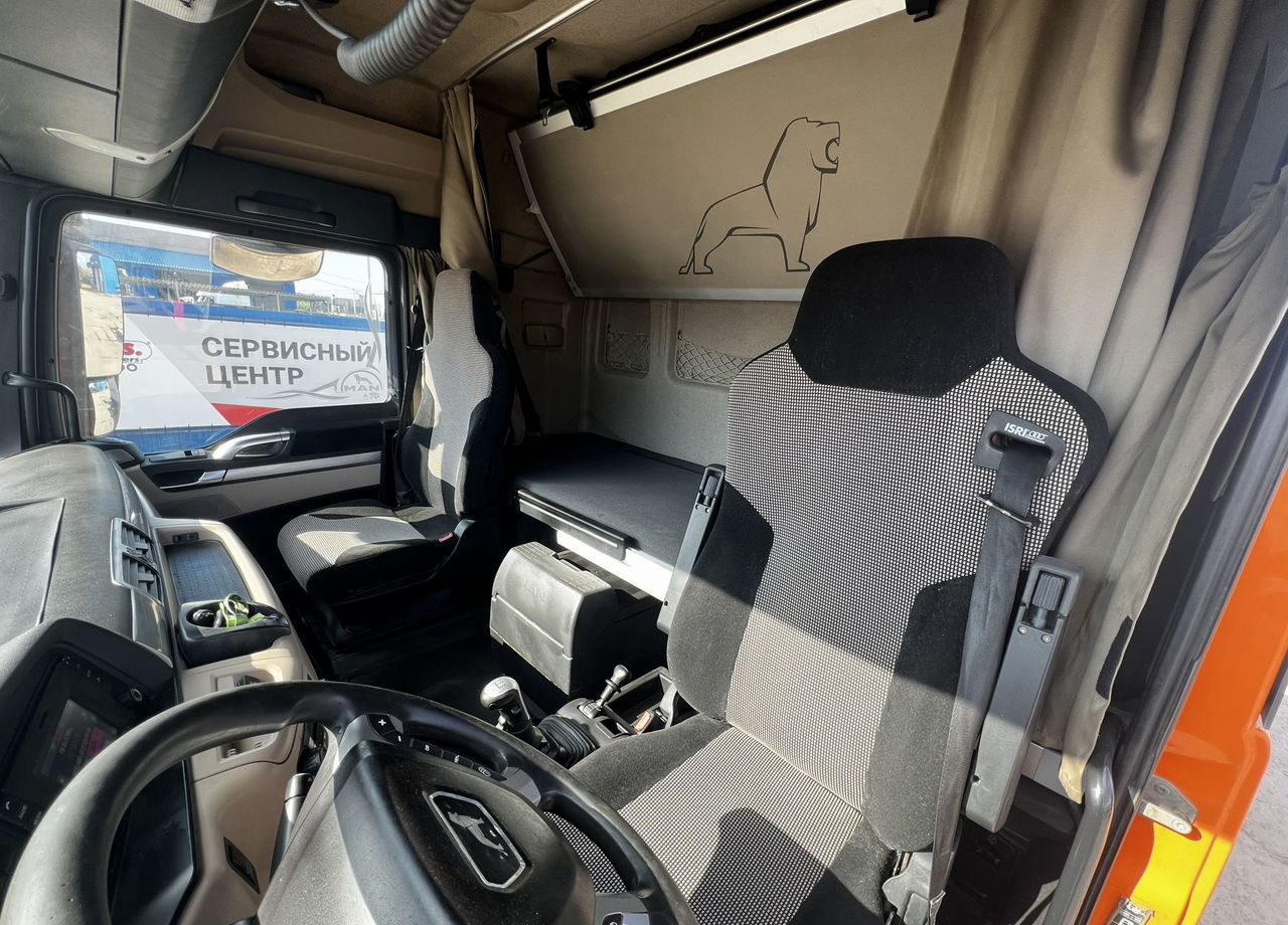 Тягач MAN TGX: фото 7 Тягач MAN TGX: фото 7