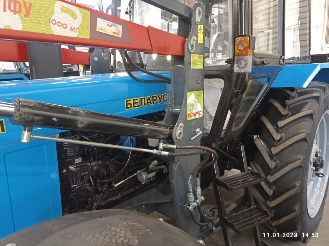 АЗАС ПФУ-1000 - Фронтальный погрузчик для трактора для Фронтальных погрузчиков для тракторов: фото 4 АЗАС ПФУ-1000 - Фронтальный погрузчик для трактора для Фронтальных погрузчиков для тракторов: фото 4