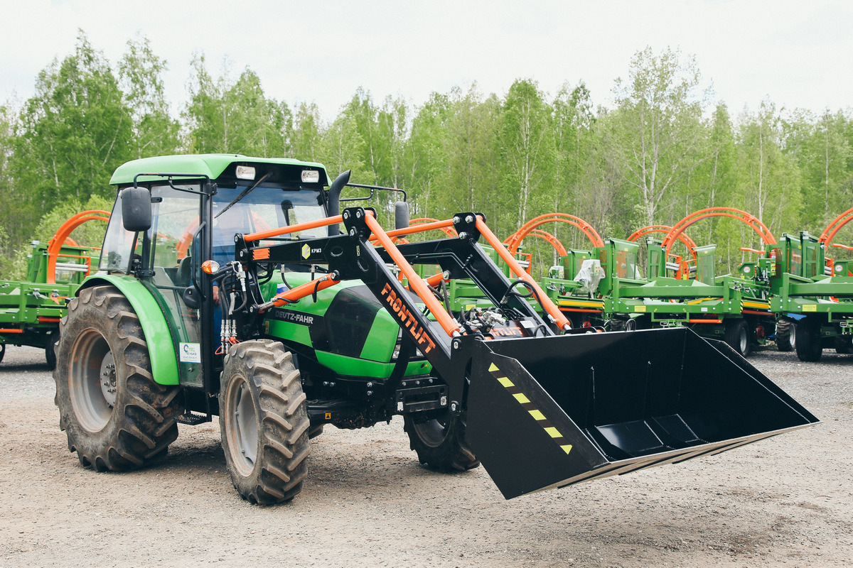 Ковш КШ-011FL - Ковш для погрузчика для Сельскохозяйственной техники: фото 2 Ковш КШ-011FL - Ковш для погрузчика для Сельскохозяйственной техники: фото 2