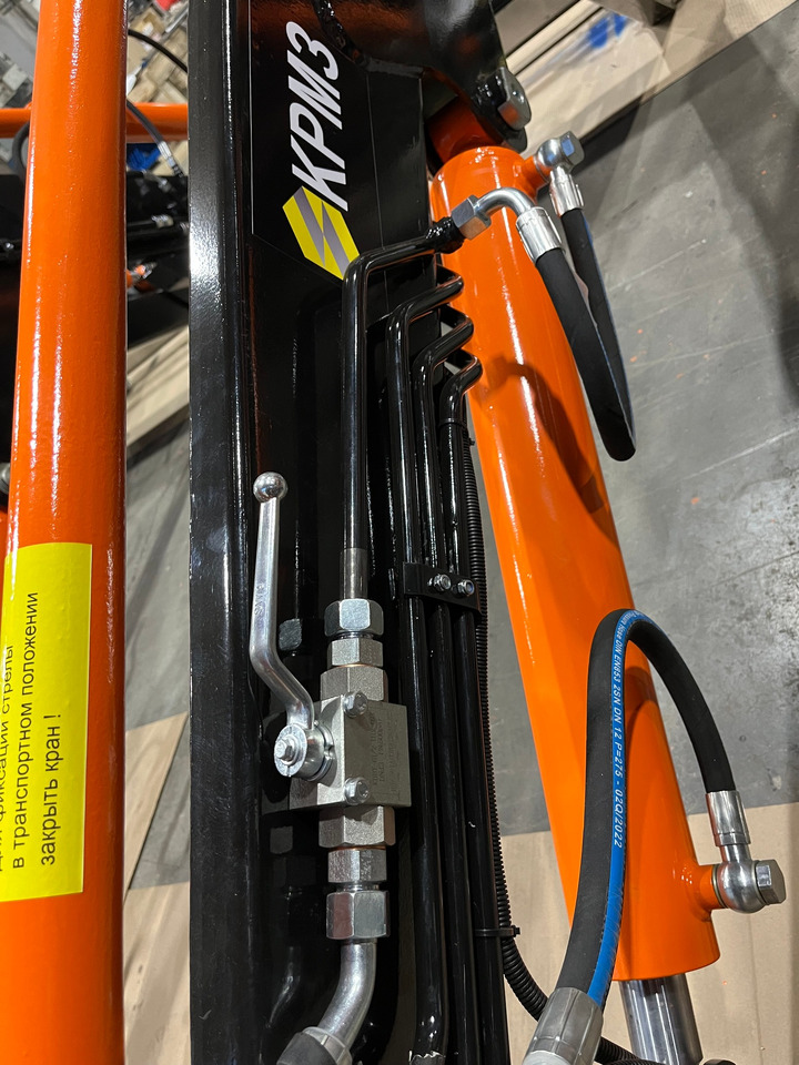 Погрузчик фронтальный FRONTLIFT PRO-2200.EURO, агрегатирование с тракторами мощностью от 130 л.с. - Фронтальный погрузчик для трактора: фото 4 Погрузчик фронтальный FRONTLIFT PRO-2200.EURO, агрегатирование с тракторами мощностью от 130 л.с. - Фронтальный погрузчик для трактора: фото 4