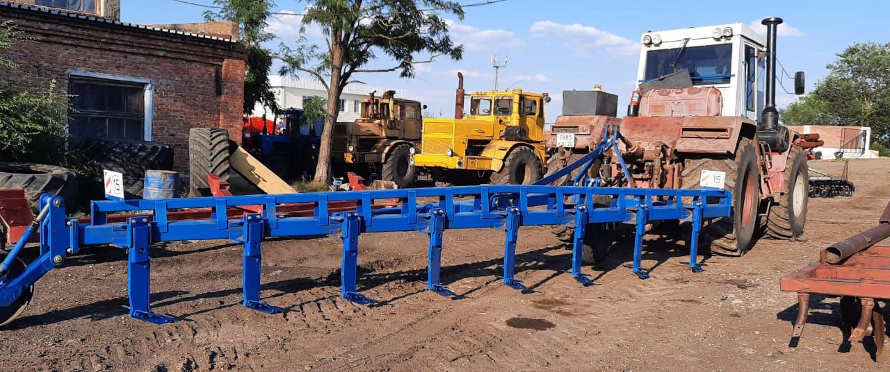 Светлоградагромаш 8 корп. (ПНУ-8х40) - Плуг: фото 1 Светлоградагромаш 8 корп. (ПНУ-8х40) - Плуг: фото 1