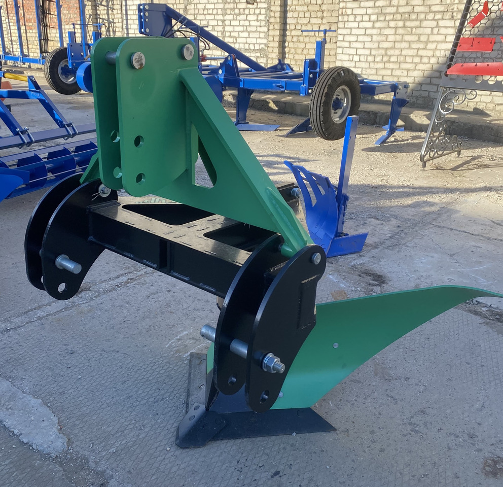 Плуг каналокопатель ПСК-КЛ-1.6 - Запчасти для Плугов: фото 2 Плуг каналокопатель ПСК-КЛ-1.6 - Запчасти для Плугов: фото 2