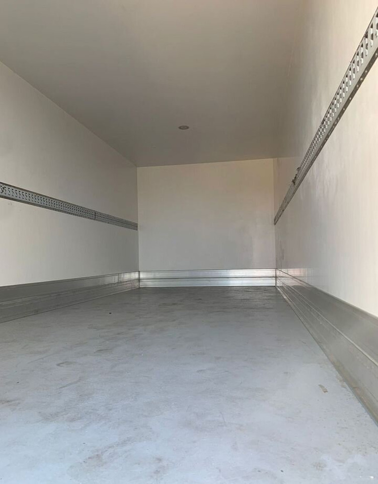 Dongfeng C120S - Изотермический грузовик: фото 5 Dongfeng C120S - Изотермический грузовик: фото 5