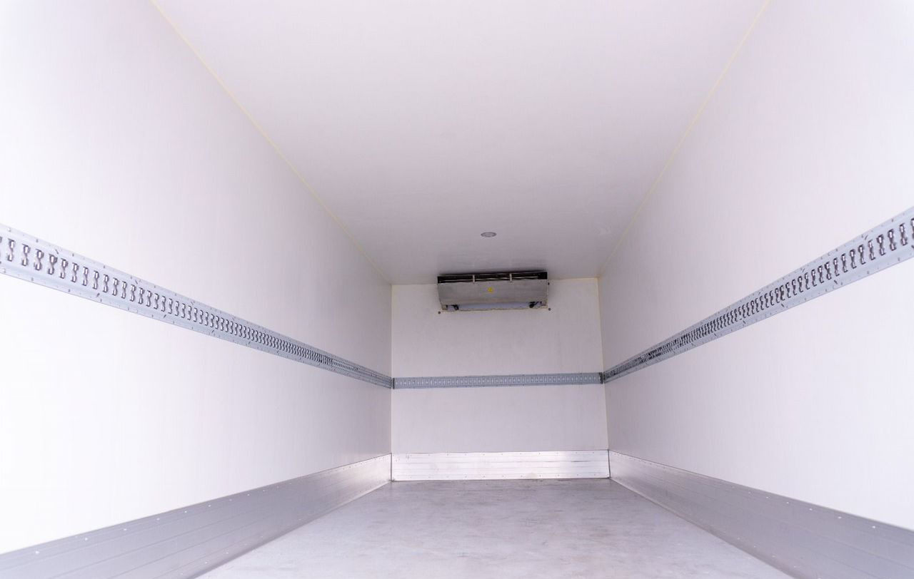 Новый Рефрижератор Dongfeng C180N: фото 9 Новый Рефрижератор Dongfeng C180N: фото 9