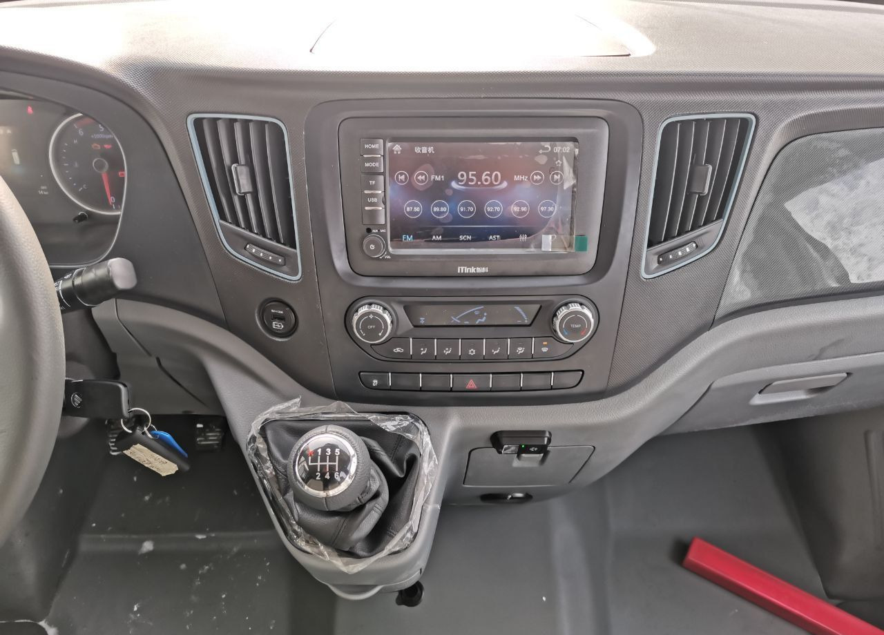 Грузопассажирский фургон Foton Toano 2.8 MT, Новый: фото 18