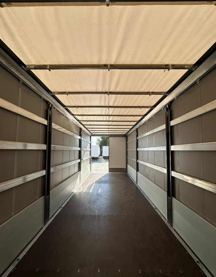 Howo T5G - Тентованный грузовик: фото 3 Howo T5G - Тентованный грузовик: фото 3