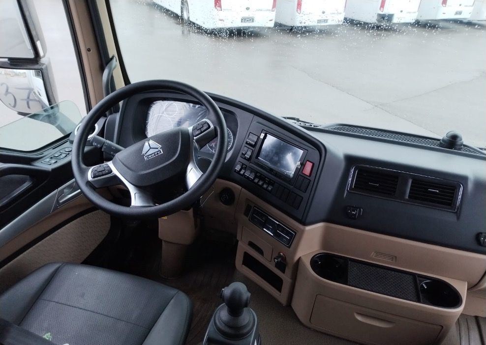 Новый Тентованный грузовик Howo T5G: фото 6 Новый Тентованный грузовик Howo T5G: фото 6