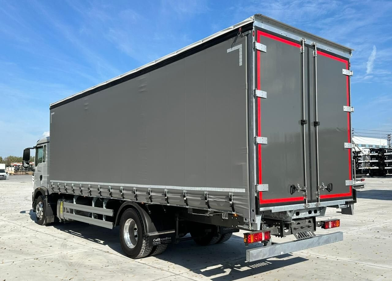 Howo T5G - Тентованный грузовик: фото 2 Howo T5G - Тентованный грузовик: фото 2