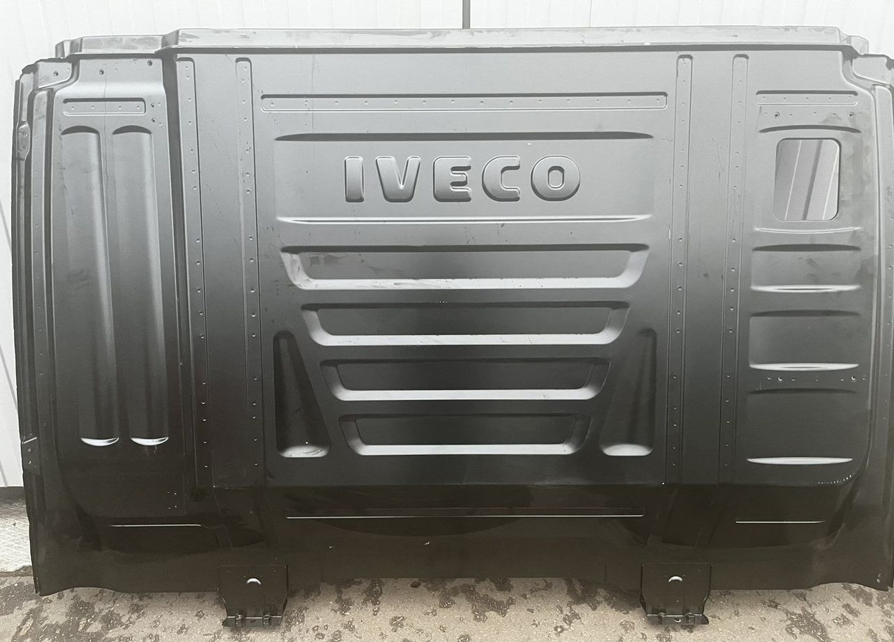 Iveco Метал задняя стенка iveco Stralis 504118579 - Кабина и интерьер для Грузовиков: фото 2 Iveco Метал задняя стенка iveco Stralis 504118579 - Кабина и интерьер для Грузовиков: фото 2