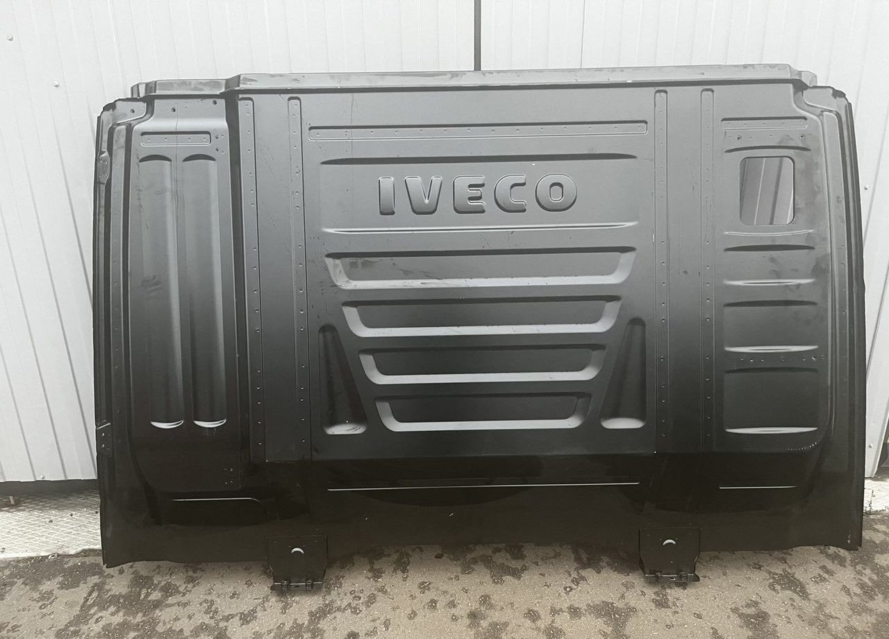 Iveco Метал задняя стенка iveco Stralis 504118579 - Кабина и интерьер для Грузовиков: фото 1 Iveco Метал задняя стенка iveco Stralis 504118579 - Кабина и интерьер для Грузовиков: фото 1