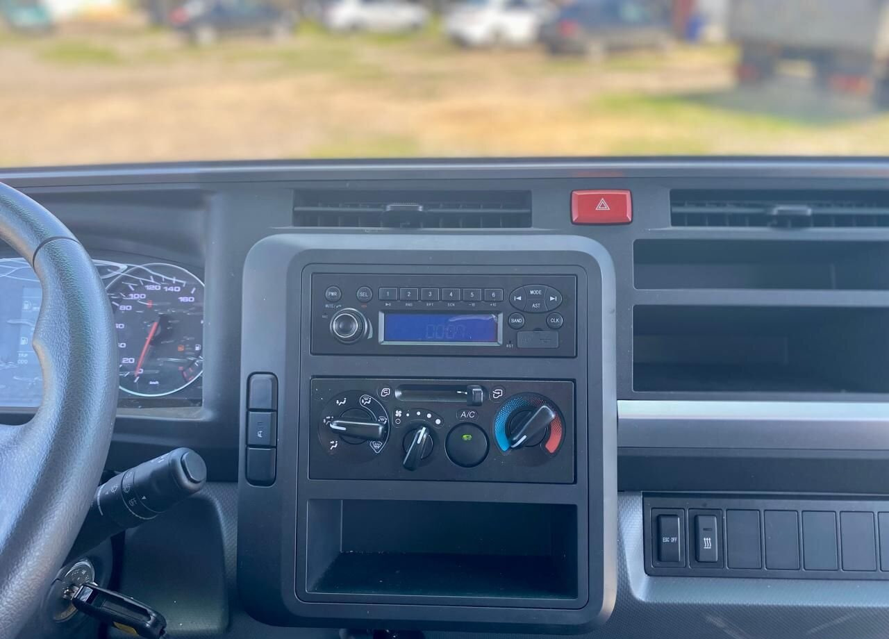 JAC N120X - Изотермический грузовик: фото 4 JAC N120X - Изотермический грузовик: фото 4