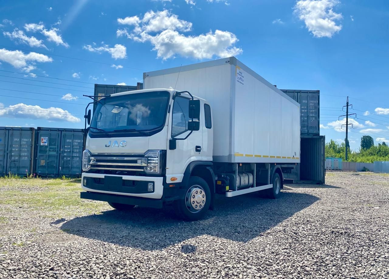 JAC N120X - Изотермический грузовик: фото 3 JAC N120X - Изотермический грузовик: фото 3