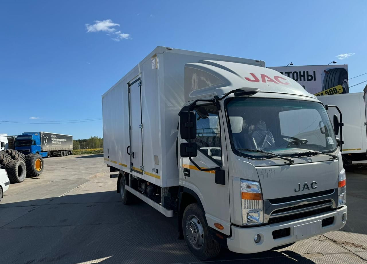 JAC N90 - Изотермический грузовик: фото 2 JAC N90 - Изотермический грузовик: фото 2