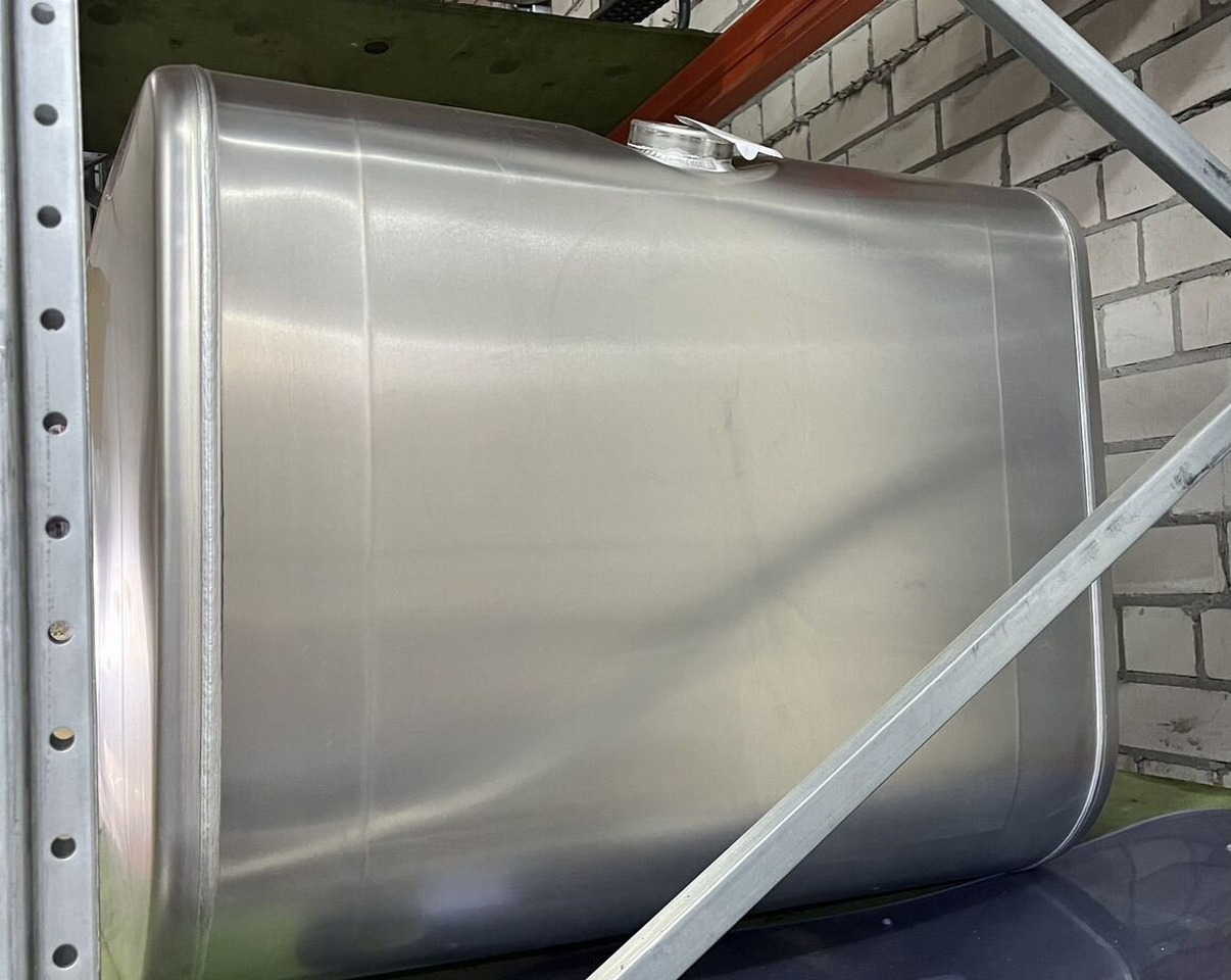 SCANIA Топливный бак 1871189 Scania - Топливный бак: фото 2 SCANIA Топливный бак 1871189 Scania - Топливный бак: фото 2