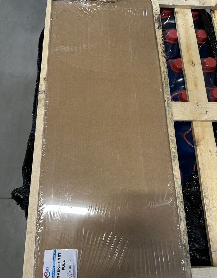 02931718 Набор прокладок Deutz - Прокладка двигателя для Грузовиков: фото 1 02931718 Набор прокладок Deutz - Прокладка двигателя для Грузовиков: фото 1