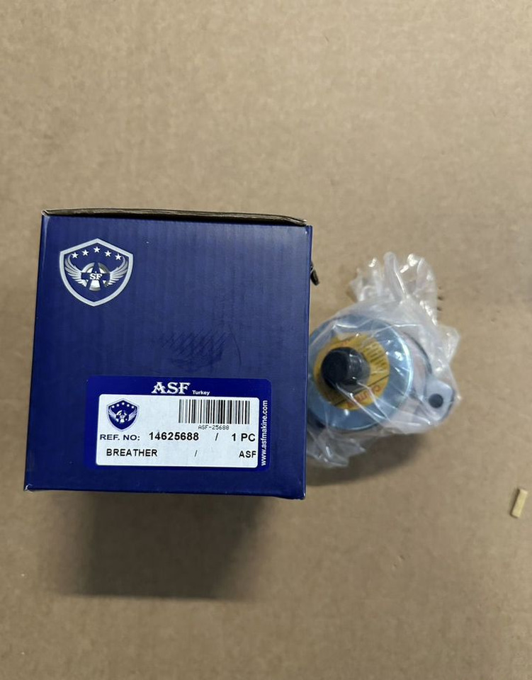 14625688 сапун гидробака volvo - Двигатель и запчасти: фото 1 14625688 сапун гидробака volvo - Двигатель и запчасти: фото 1