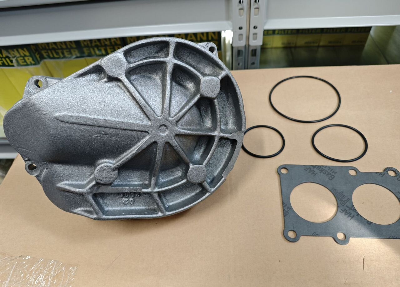 LIEBHERR 10132817 Насос водяной Liebherr - Система охлаждения: фото 2 LIEBHERR 10132817 Насос водяной Liebherr - Система охлаждения: фото 2