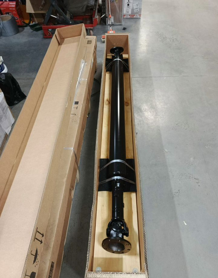 LIEBHERR 10291670 Карданный вал ORG - Трансмиссия: фото 2 LIEBHERR 10291670 Карданный вал ORG - Трансмиссия: фото 2