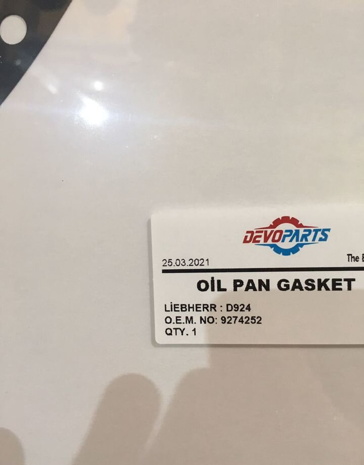 LIEBHERR 9274252 Прокладка крышки грм liebherr - Прокладка двигателя для Грузовиков: фото 2 LIEBHERR 9274252 Прокладка крышки грм liebherr - Прокладка двигателя для Грузовиков: фото 2