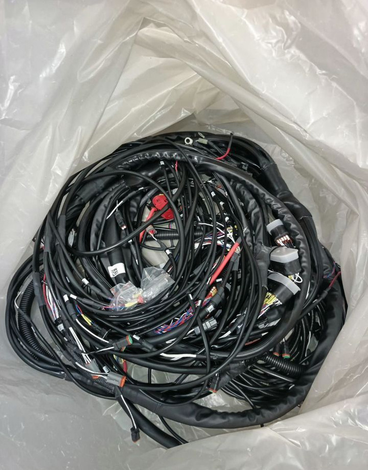 LIEBHERR 93017889 коса проводки Liebherr - Кабели/ Провода: фото 1 LIEBHERR 93017889 коса проводки Liebherr - Кабели/ Провода: фото 1