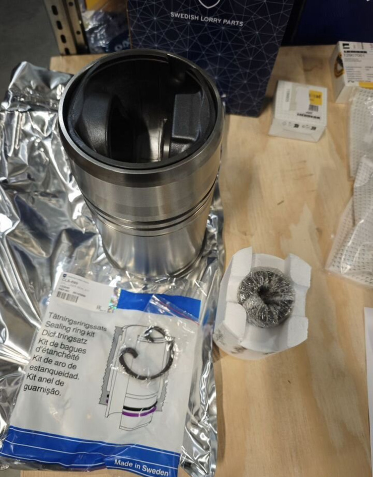 SLP CLK676 Поршневая группа SLP - Поршень/ Кольцо/ Втулка для Грузовиков: фото 2 SLP CLK676 Поршневая группа SLP - Поршень/ Кольцо/ Втулка для Грузовиков: фото 2