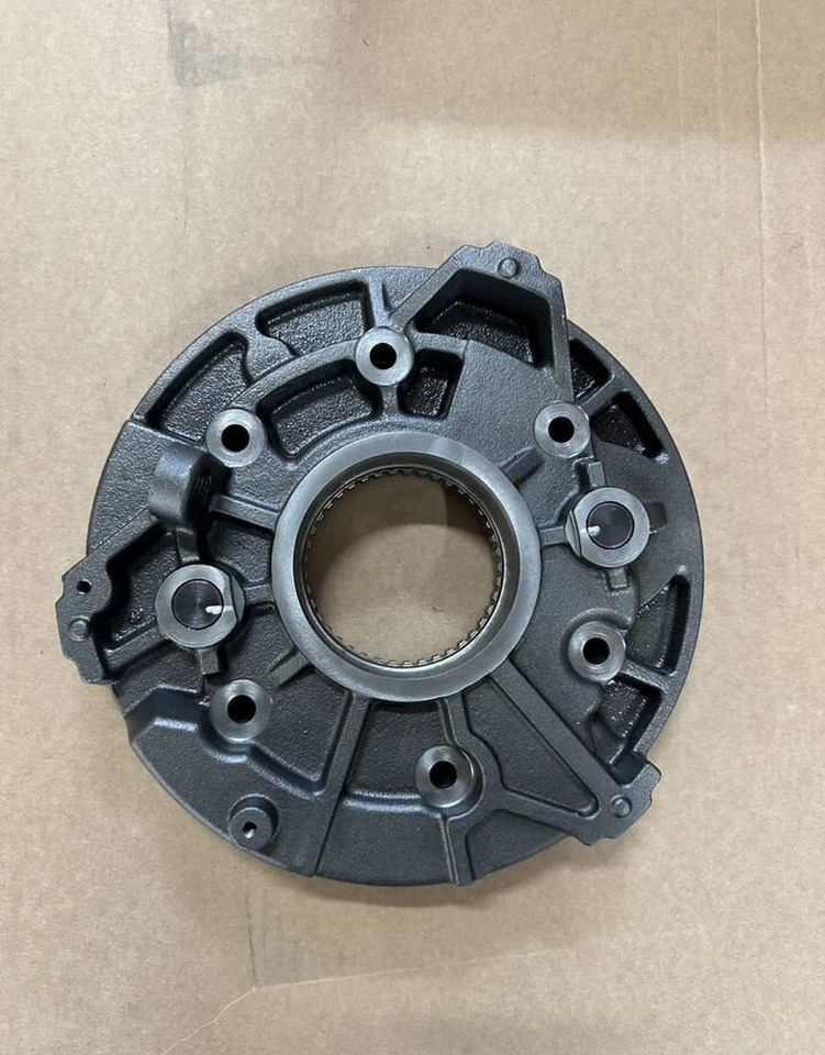 VOLVO 15157193 Насос масляный HD 11418237 volvo - Двигатель и запчасти: фото 2 VOLVO 15157193 Насос масляный HD 11418237 volvo - Двигатель и запчасти: фото 2