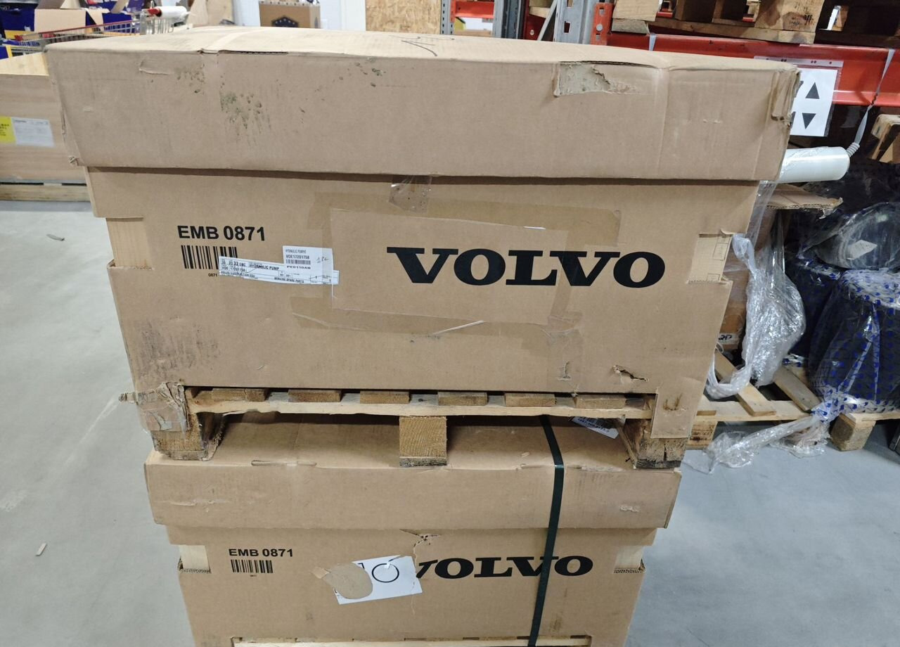 VOLVO 17201758 Насос гидравлический volvo - Гидравлика: фото 3 VOLVO 17201758 Насос гидравлический volvo - Гидравлика: фото 3