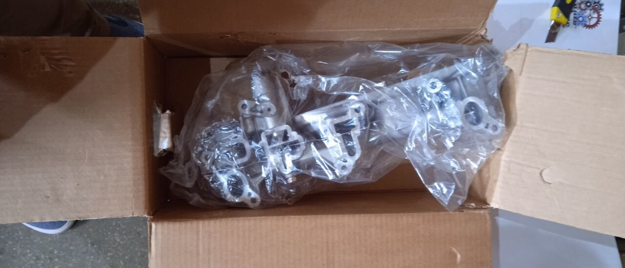 VOLVO 20586031 Корпус масляного фильтра Volvo - Топливная система: фото 2 VOLVO 20586031 Корпус масляного фильтра Volvo - Топливная система: фото 2