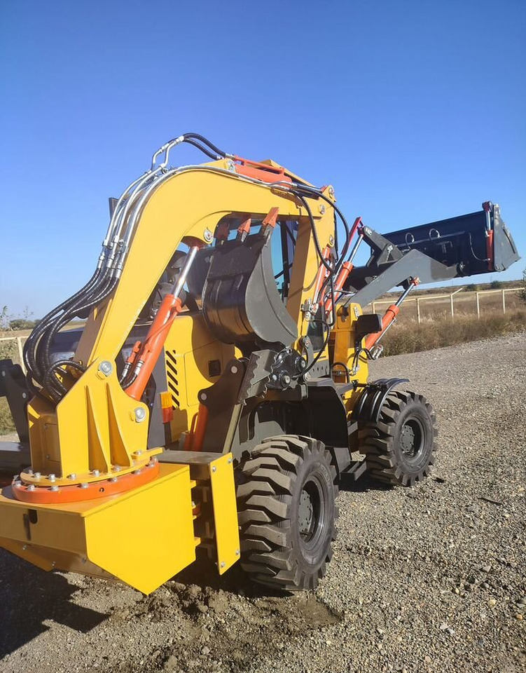 Новый Экскаватор-погрузчик ATLET 1CX: фото 9