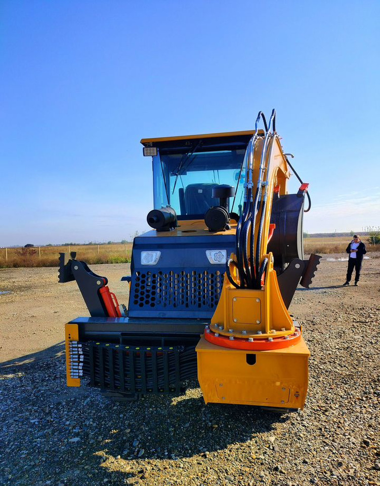 Новый Экскаватор-погрузчик ATLET 1CX: фото 12