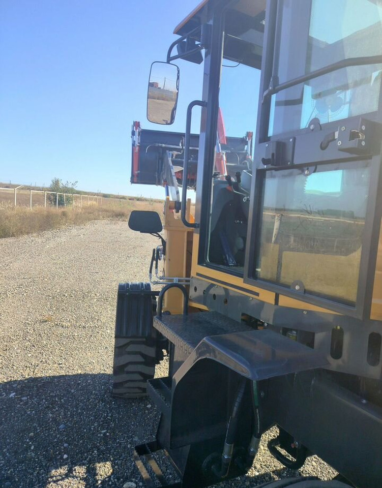 Новый Экскаватор-погрузчик ATLET 1CX: фото 7