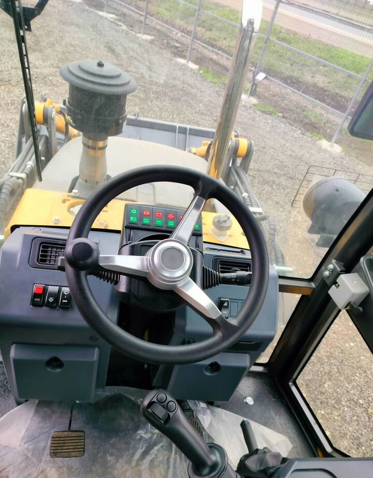 Новый Экскаватор-погрузчик ATLET 3X: фото 10 Новый Экскаватор-погрузчик ATLET 3X: фото 10