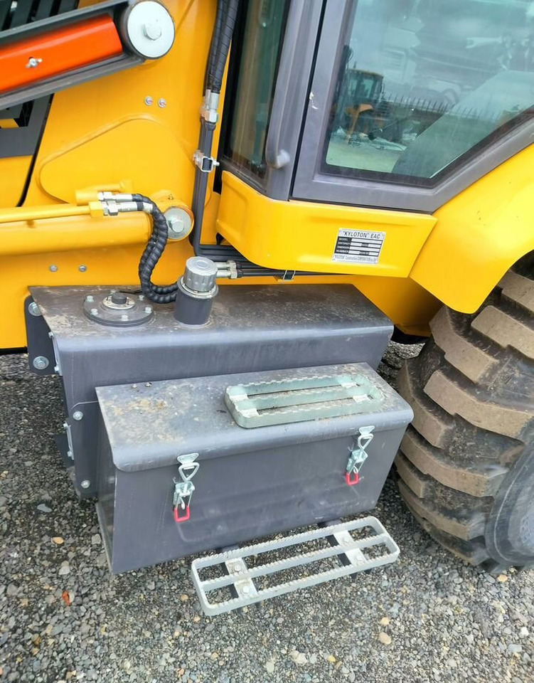 Новый Экскаватор-погрузчик ATLET 3X: фото 15 Новый Экскаватор-погрузчик ATLET 3X: фото 15