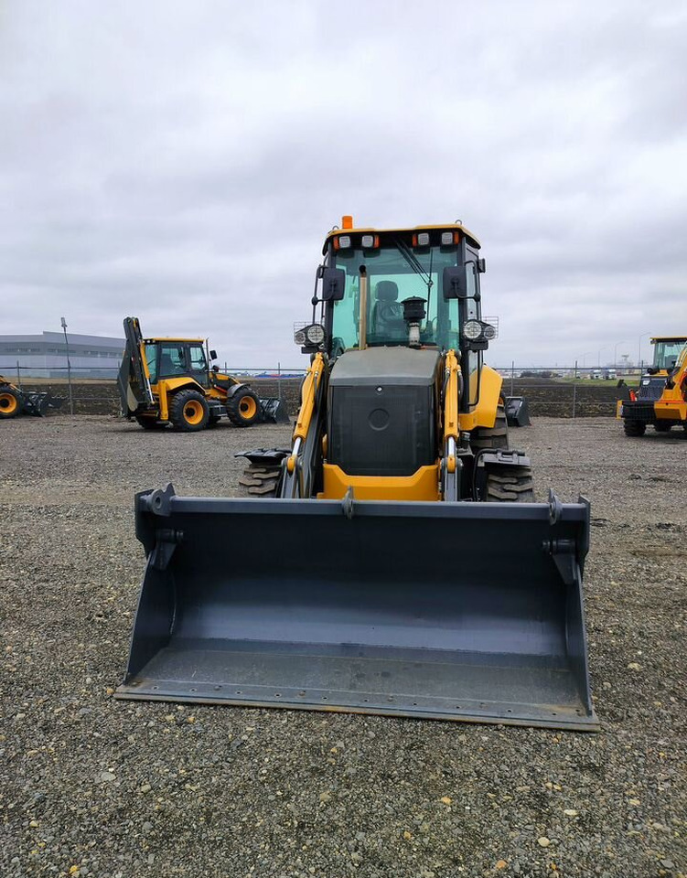 Новый Экскаватор-погрузчик ATLET 3X: фото 10 Новый Экскаватор-погрузчик ATLET 3X: фото 10