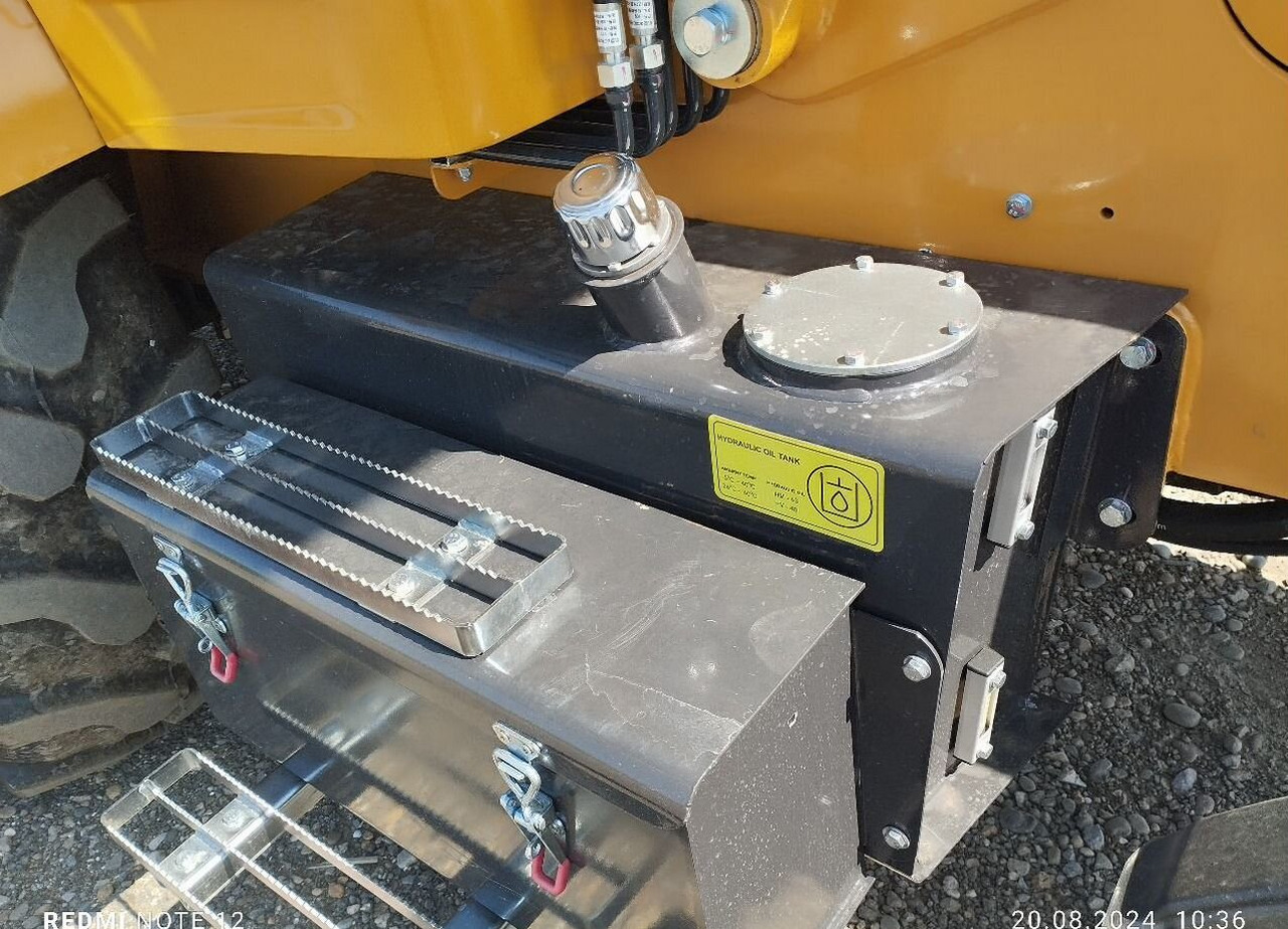 ATLET 3X - Экскаватор-погрузчик: фото 5 ATLET 3X - Экскаватор-погрузчик: фото 5