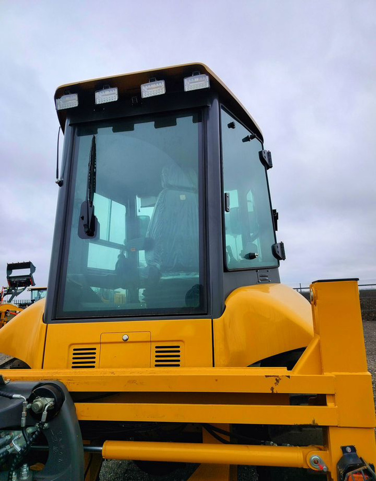 Новый Экскаватор-погрузчик ATLET 3X: фото 19 Новый Экскаватор-погрузчик ATLET 3X: фото 19