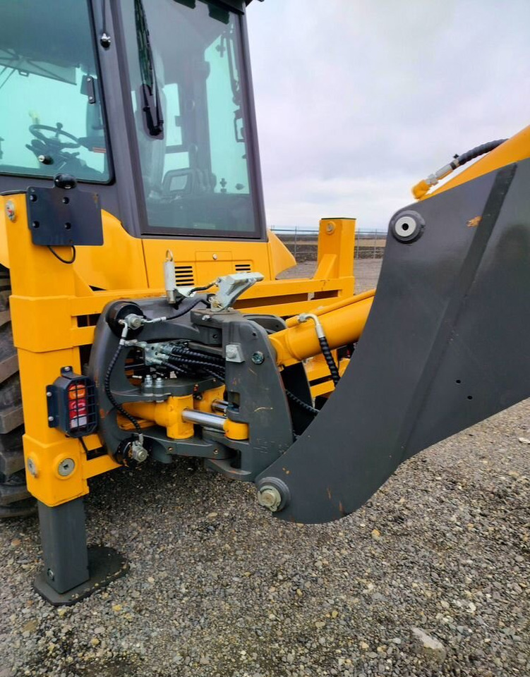 Новый Экскаватор-погрузчик ATLET 3X: фото 10