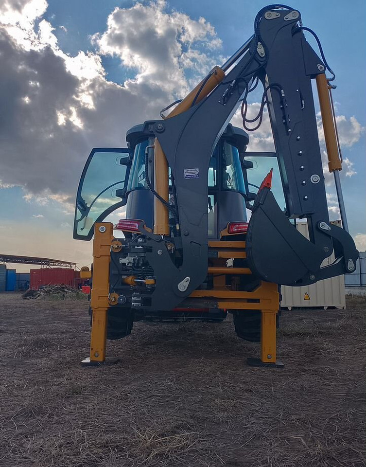 ATLET 3X - Экскаватор-погрузчик: фото 4 ATLET 3X - Экскаватор-погрузчик: фото 4